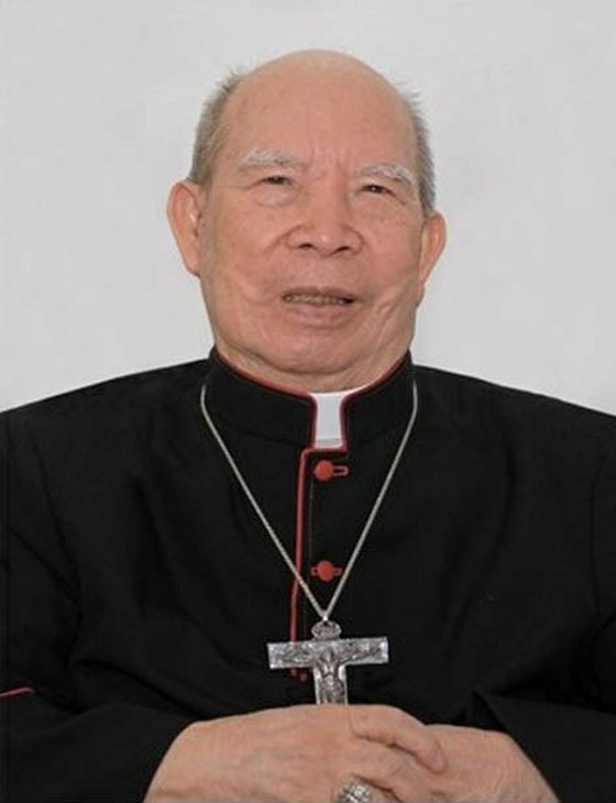  Mgr Antoine Nguyn Van Thin, ancien vque de Vinh Long au Vit Nam du Sud,  vque titulaire dHispellum (Spello) en Ombrie (Italie). Dcd prs de Cannes ce 13 mai  106 ans passs de deux mois.